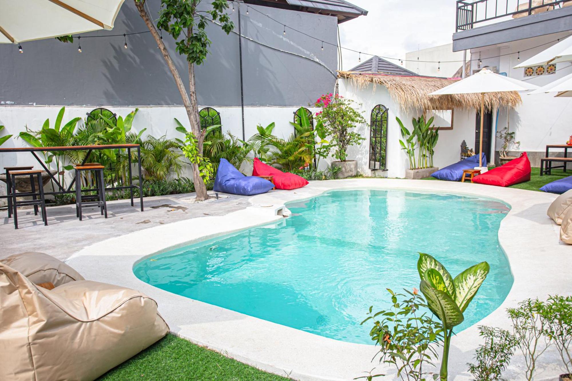 What The Duck Backpackers Hostel